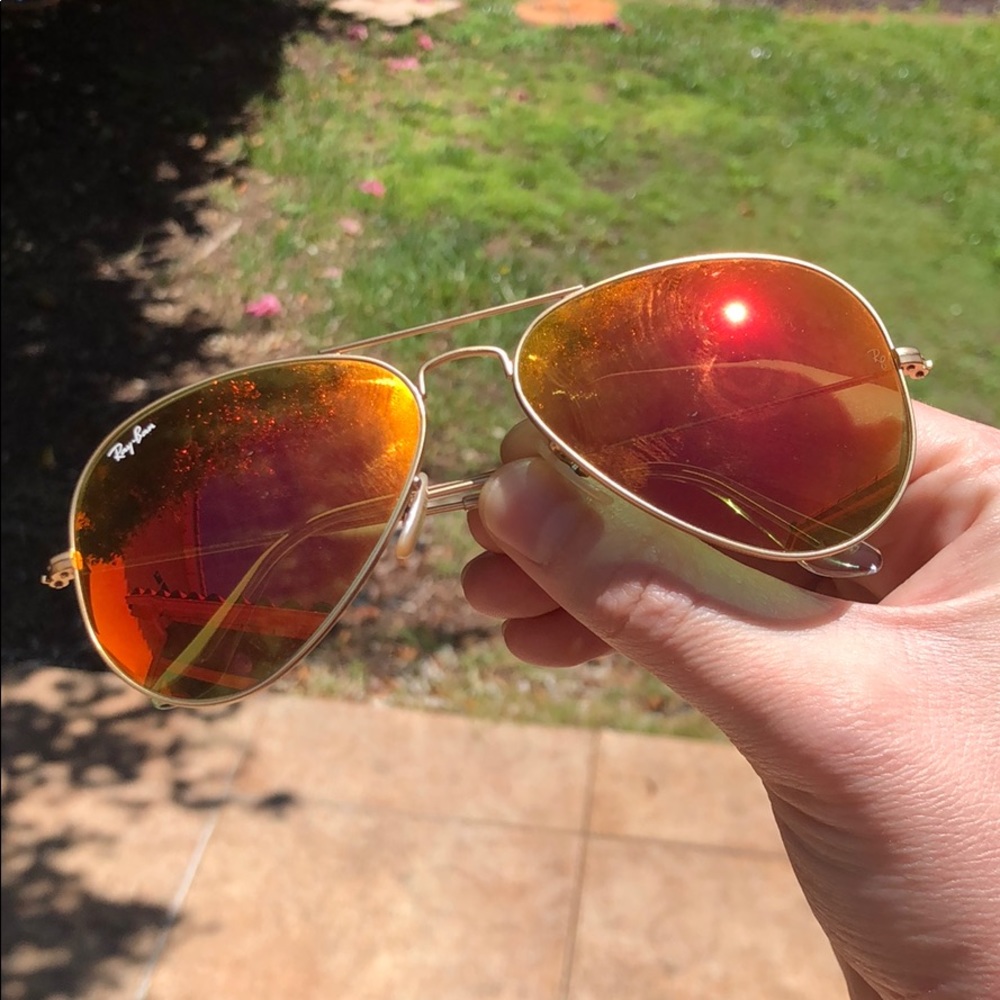 Woman’s Aviator Orange Flash Ray Bans